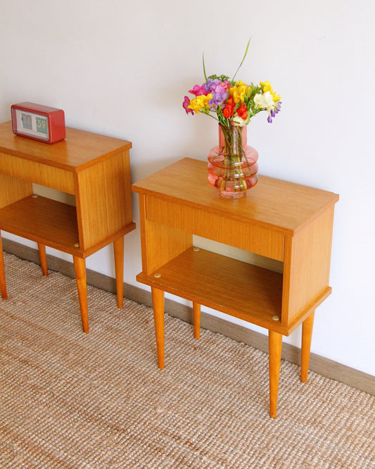 Paire de tables de chevet, années 50/60