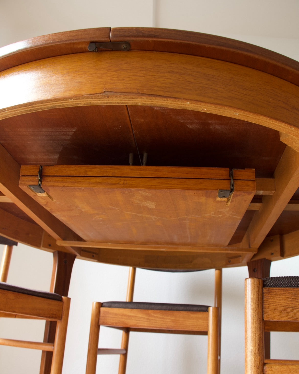 Table teck extensible années 60 ✨