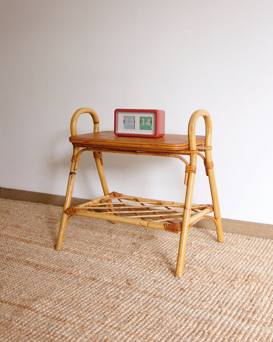 Table d’appoint en rotin, années 60