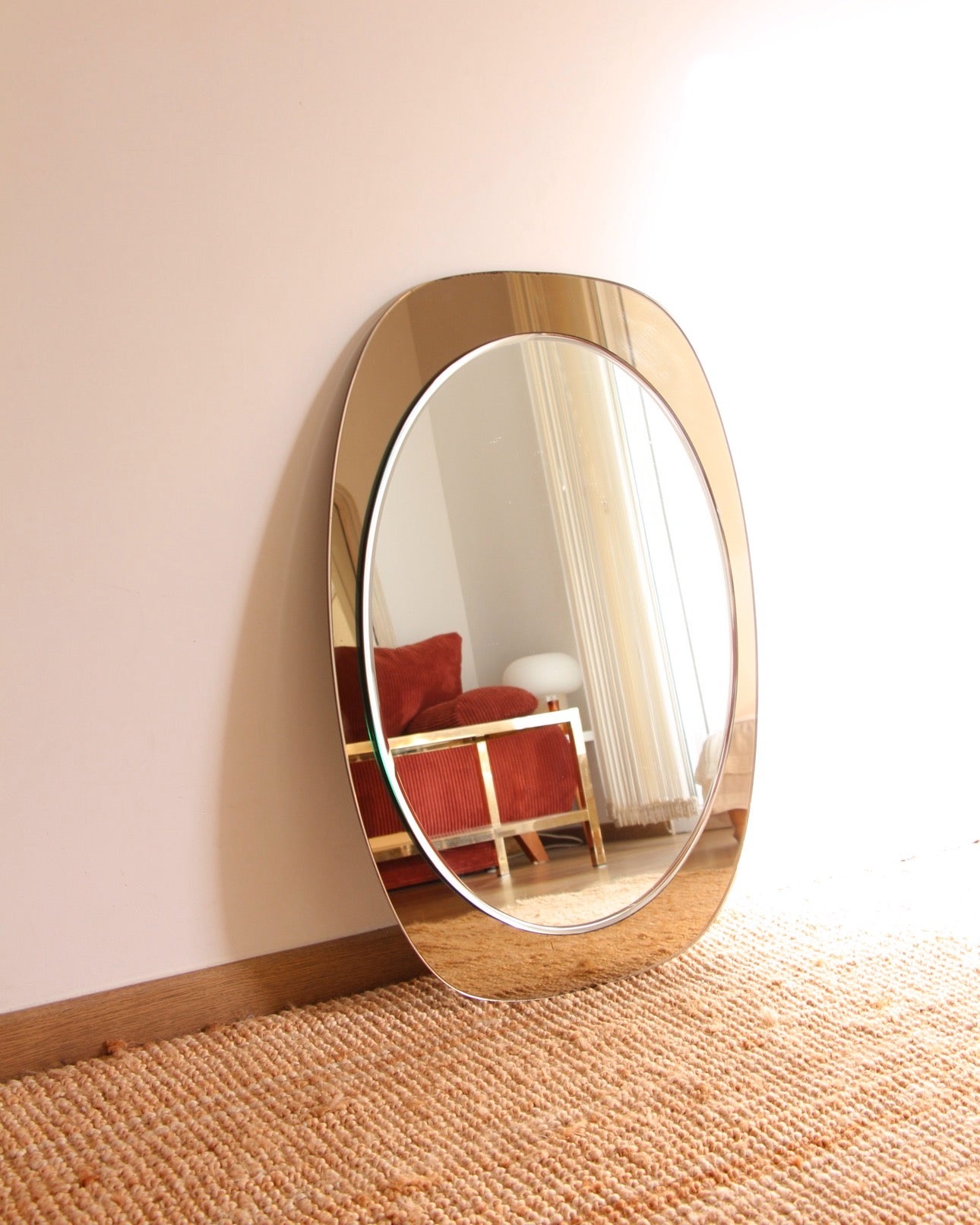 Miroir ovale design en verre, Italie, années 70 - Brocante Vannes Mobilier et Décoration Vintage 