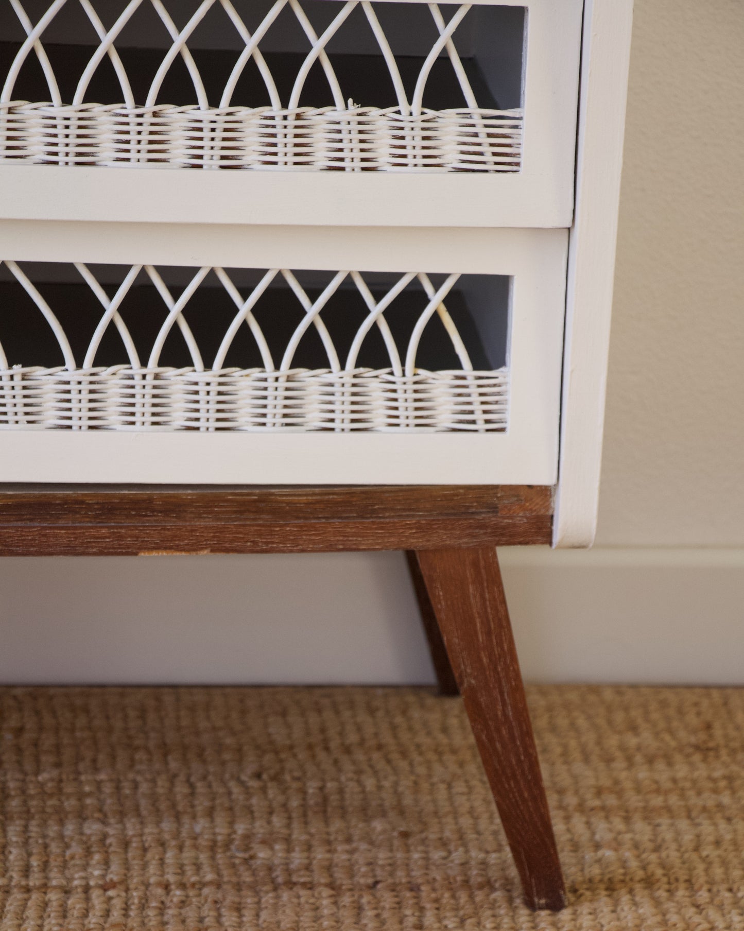 Commode bois et rotin années 50