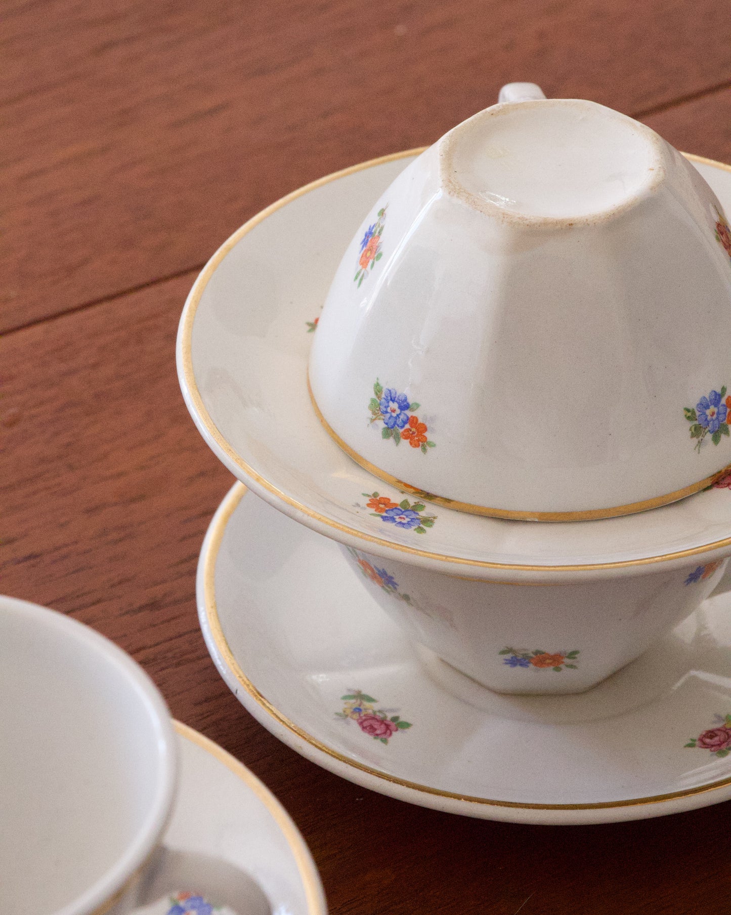 Série de 6 tasses à café vintage motif fleurs