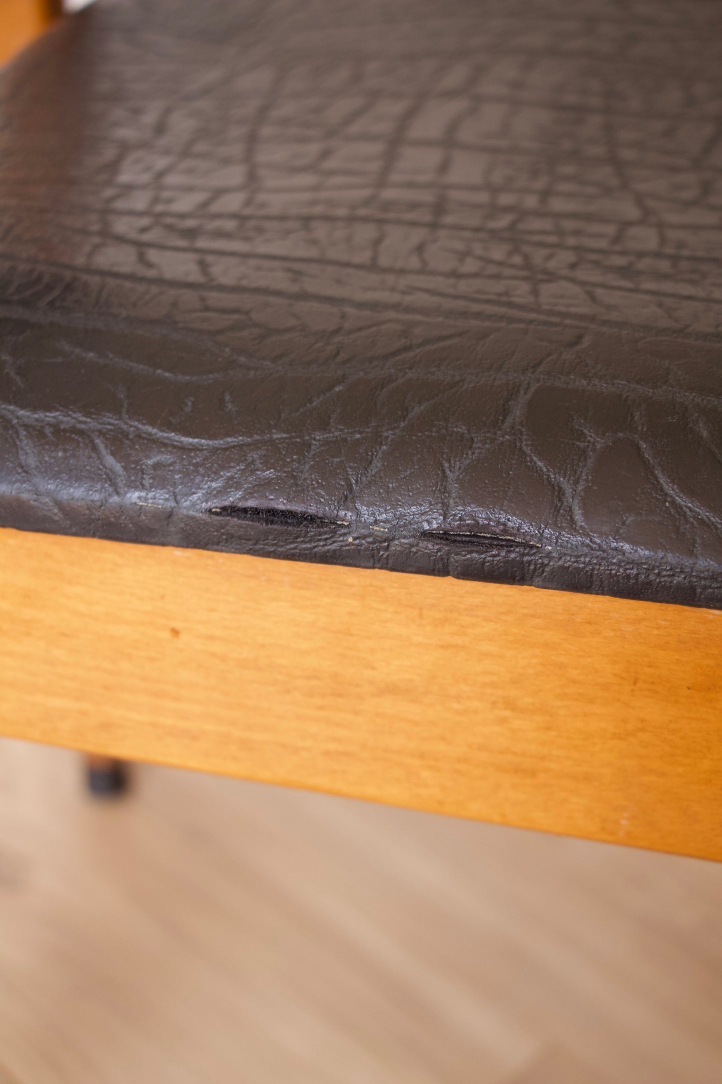 4 chaises scandinaves années 60 - Pépites Déco Vintage Brocante Vannes