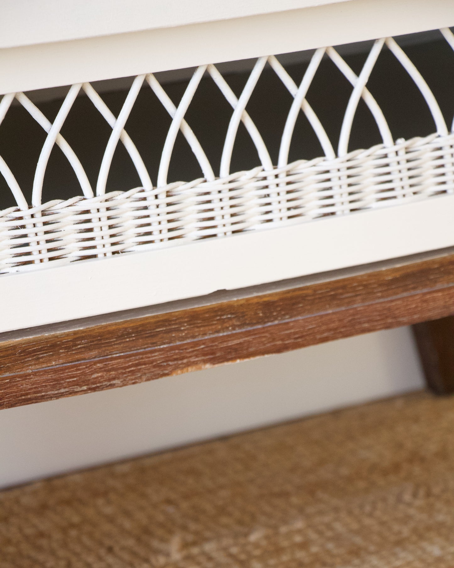 Commode bois et rotin années 50