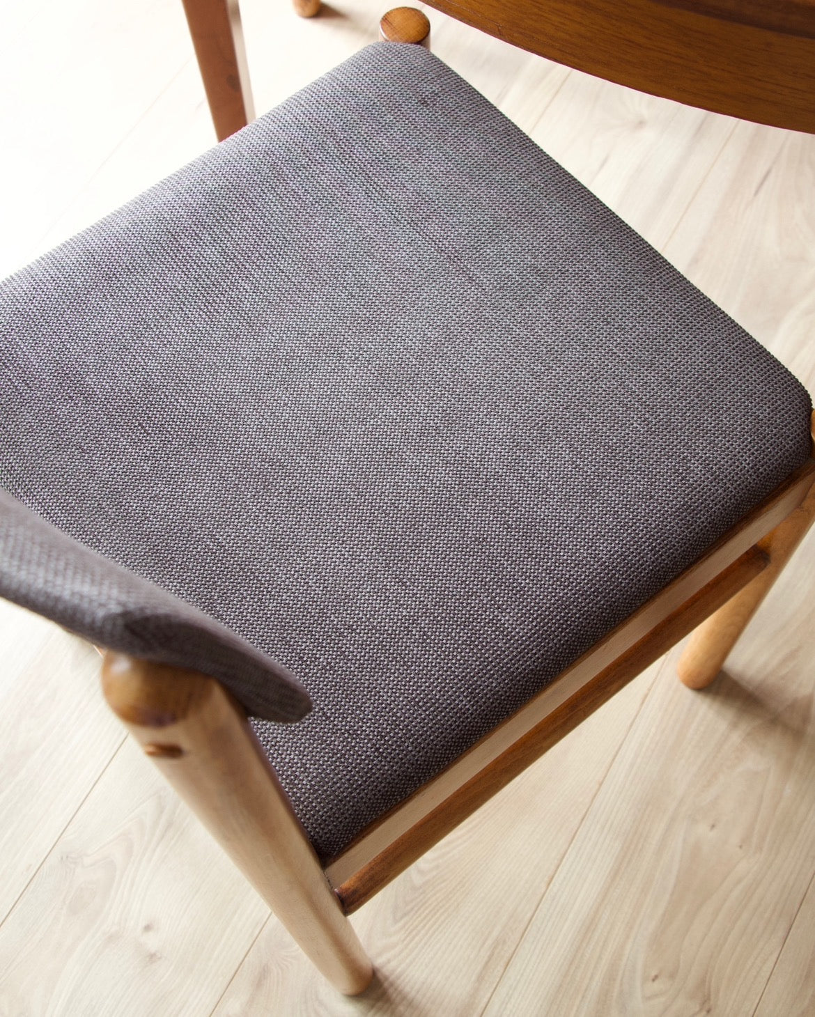 Suite de 5 chaises baumann années 60