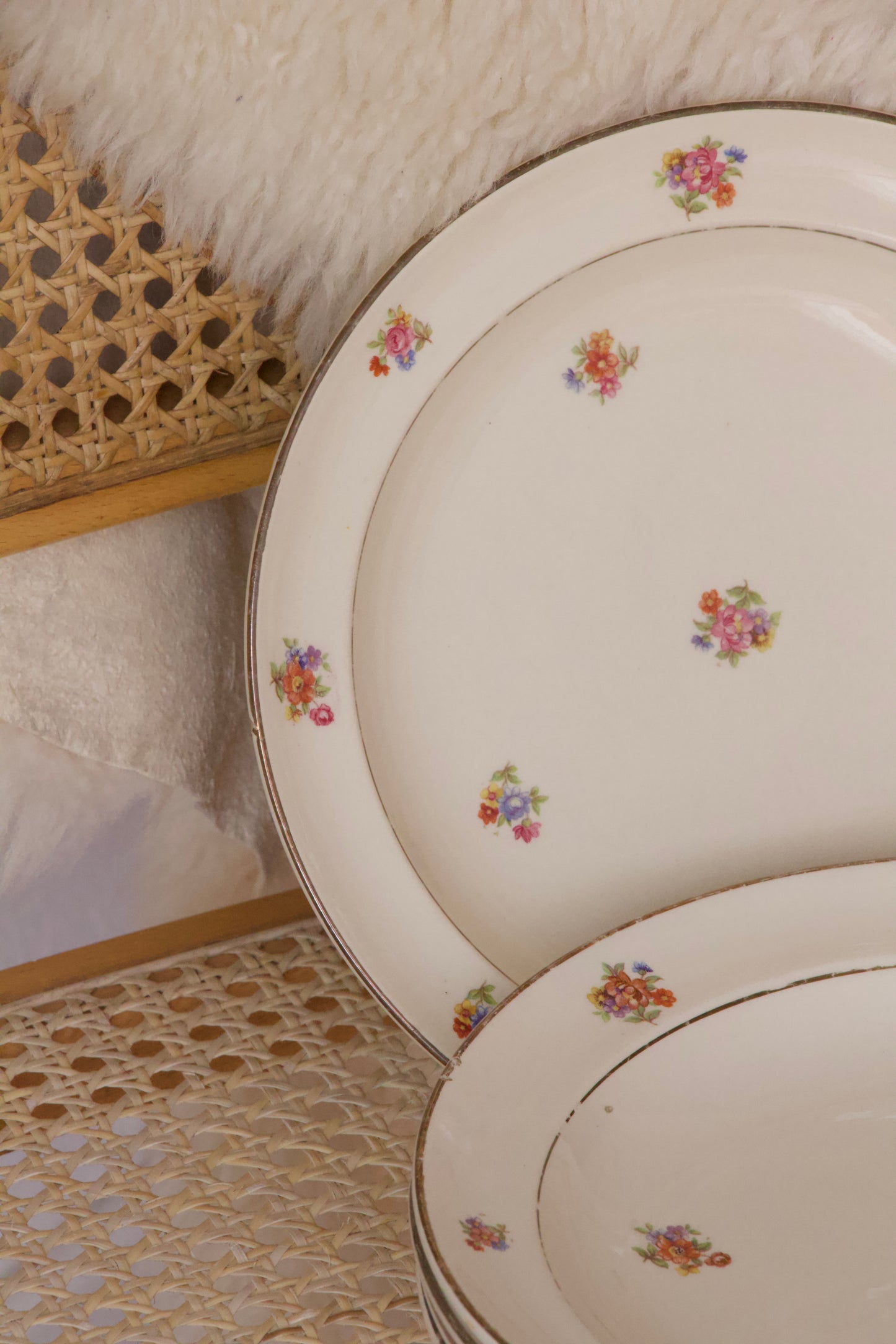 Set de 5 assiettes creuses fleuries Moulin des loups vintage