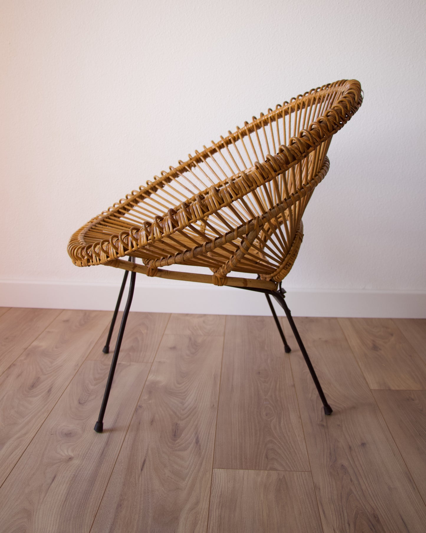 Fauteuil rotin vintage par Janine Abraham & Dirk Jan Rol, années 60 - Pépites Déco Vintage Brocante Vannes