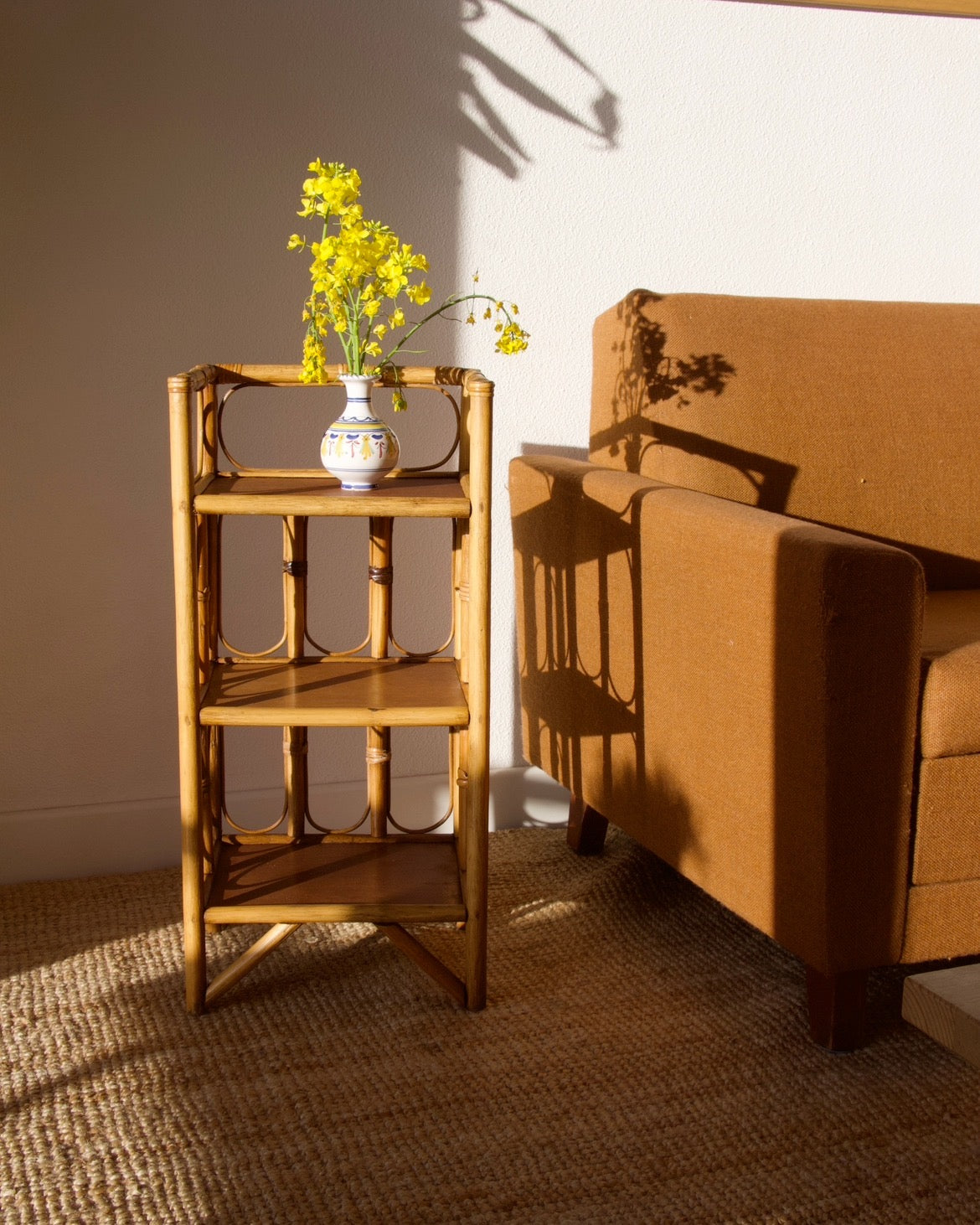 Chevet / Bout de canapé rotin vintage