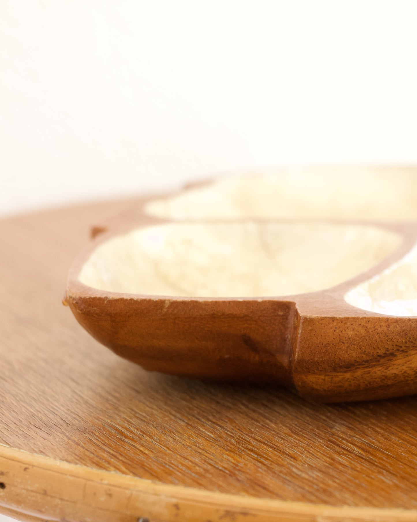 Plat vintage en bois exotique et nacre capiz