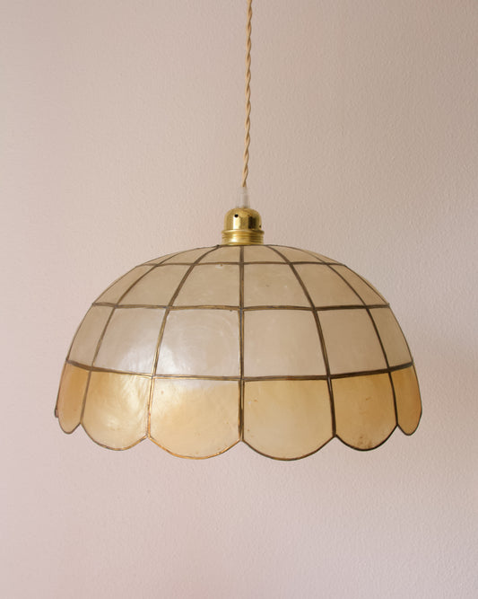Suspension dorée nacre vintage ✨