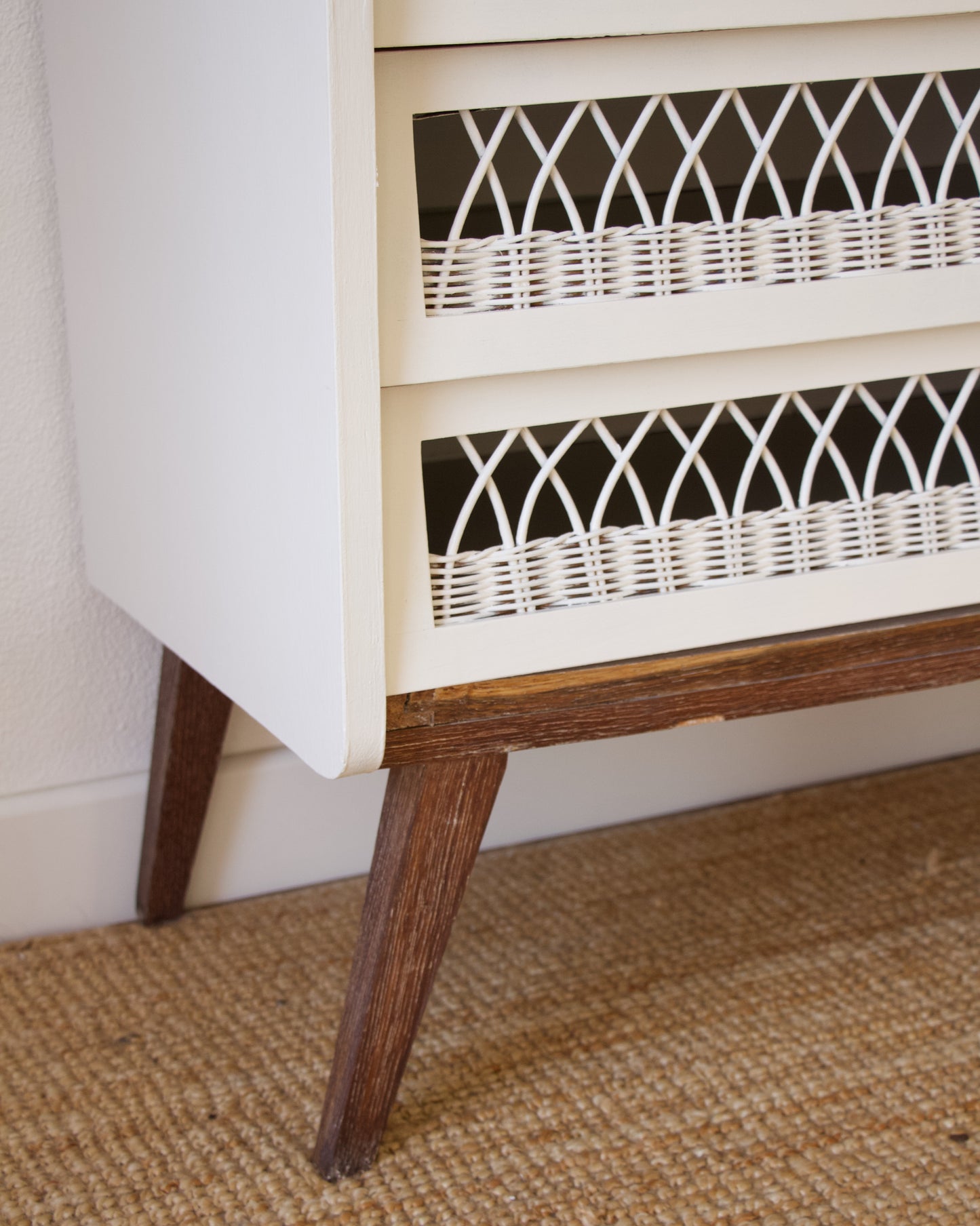 Commode bois et rotin années 50