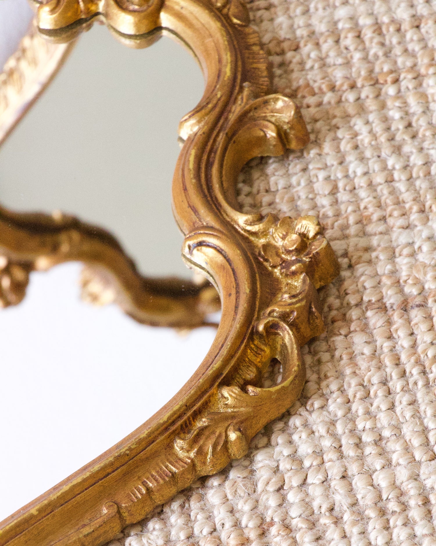 Miroir doré arabesque style baroque vintage - Brocante Vannes Décoration vintage