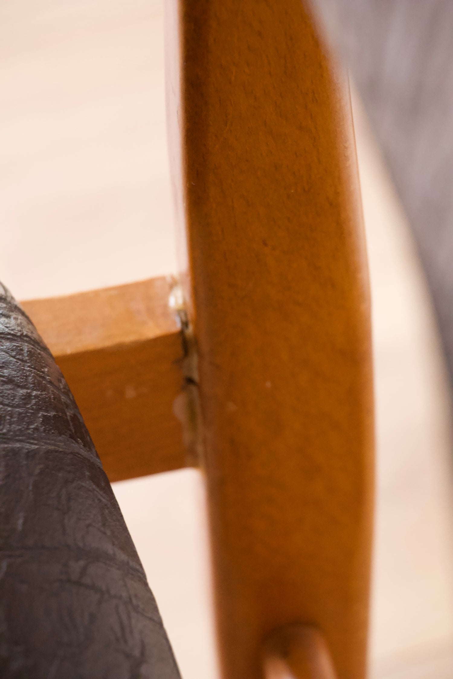 4 chaises scandinaves années 60 - Pépites Déco Vintage Brocante Vannes