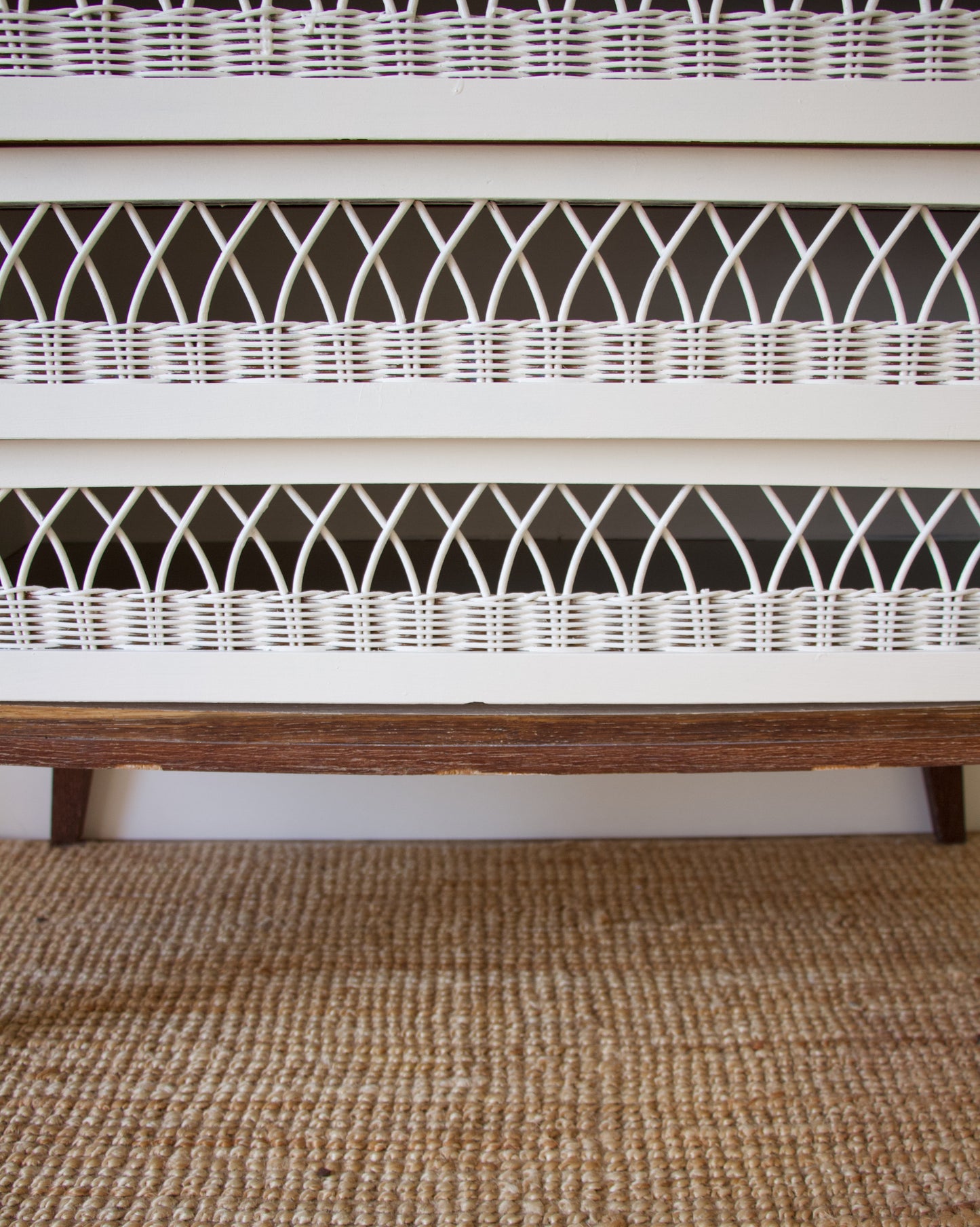 Commode bois et rotin années 50