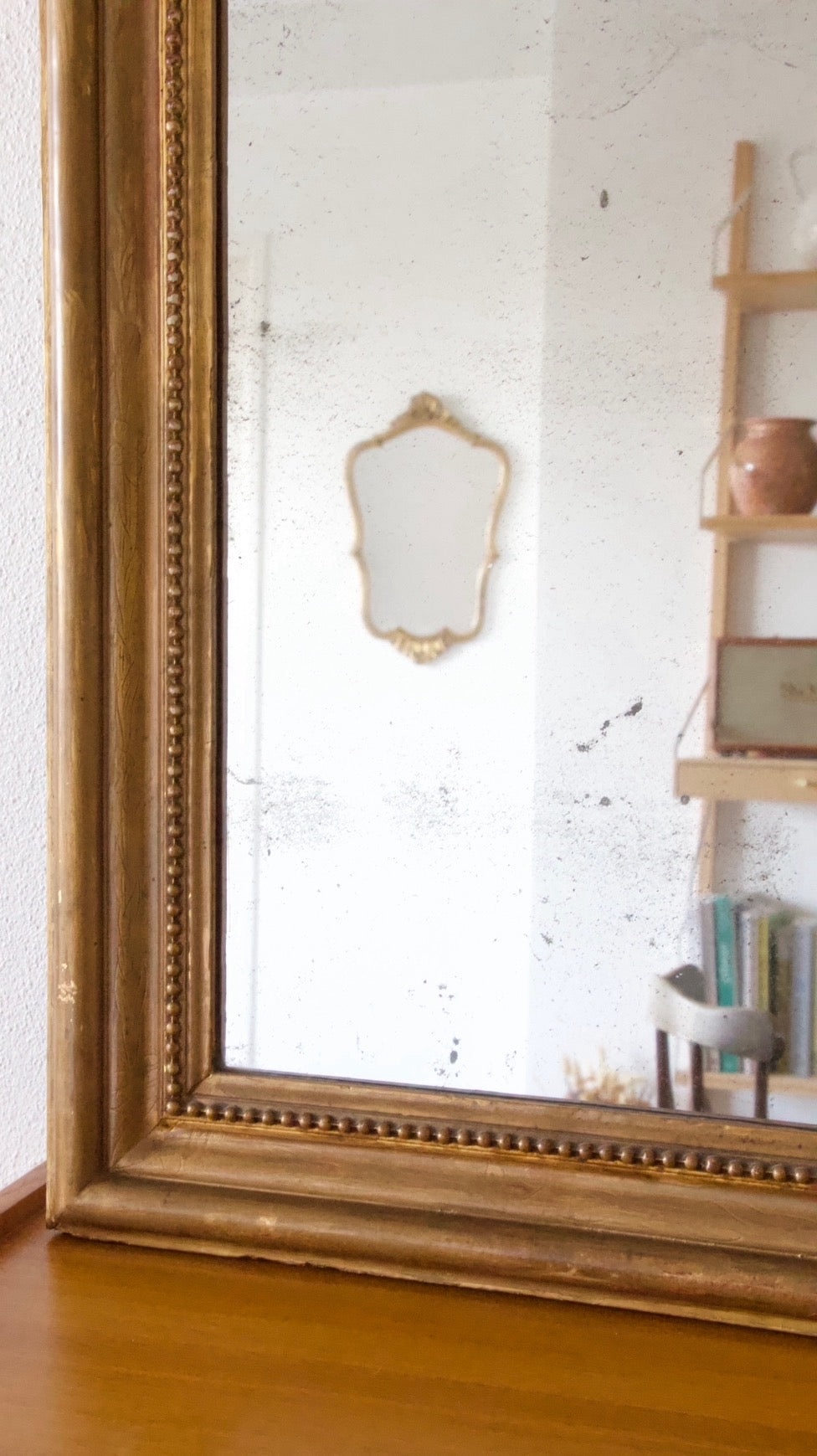 Ancien miroir Louis-Philippe doré