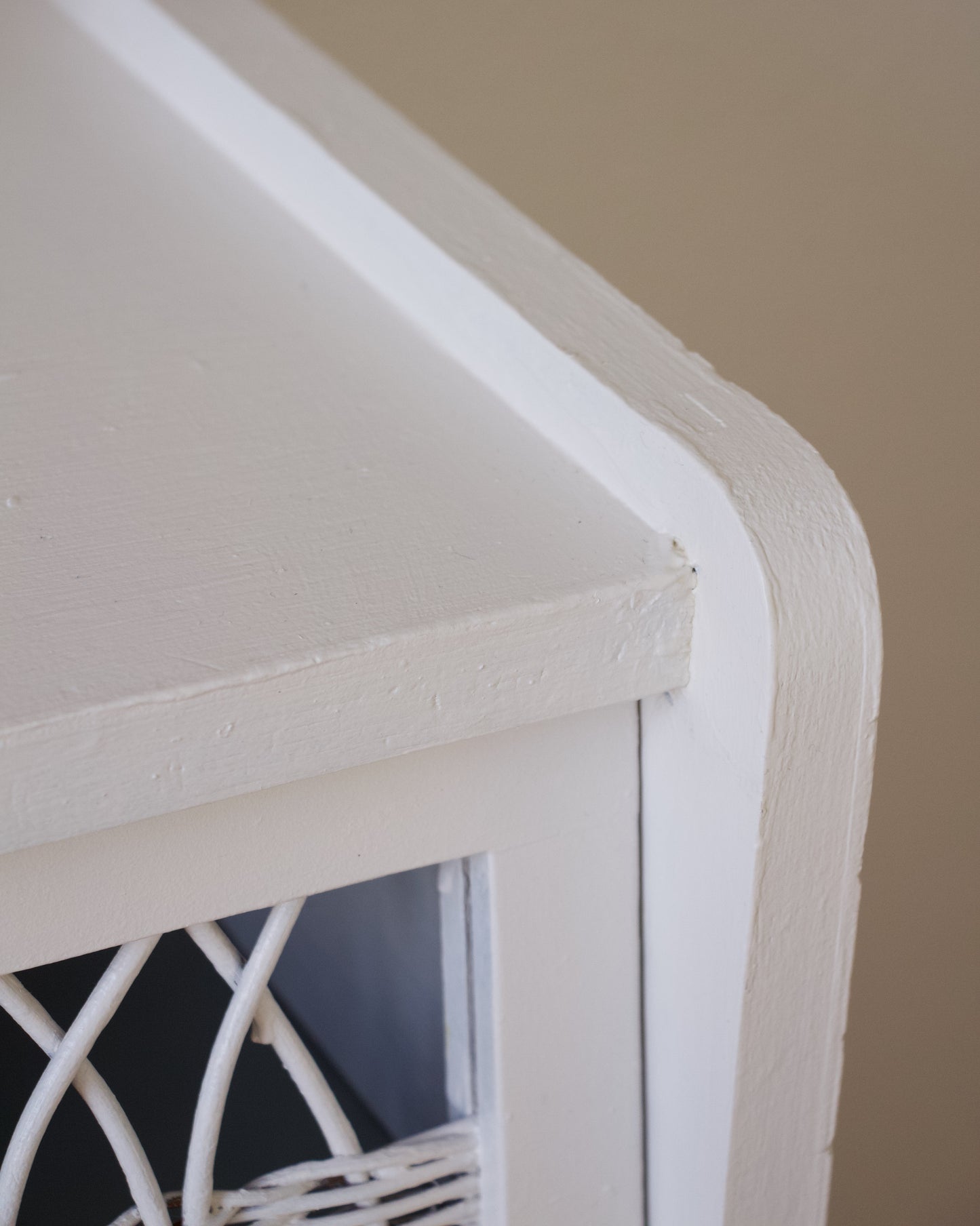 Commode bois et rotin années 50