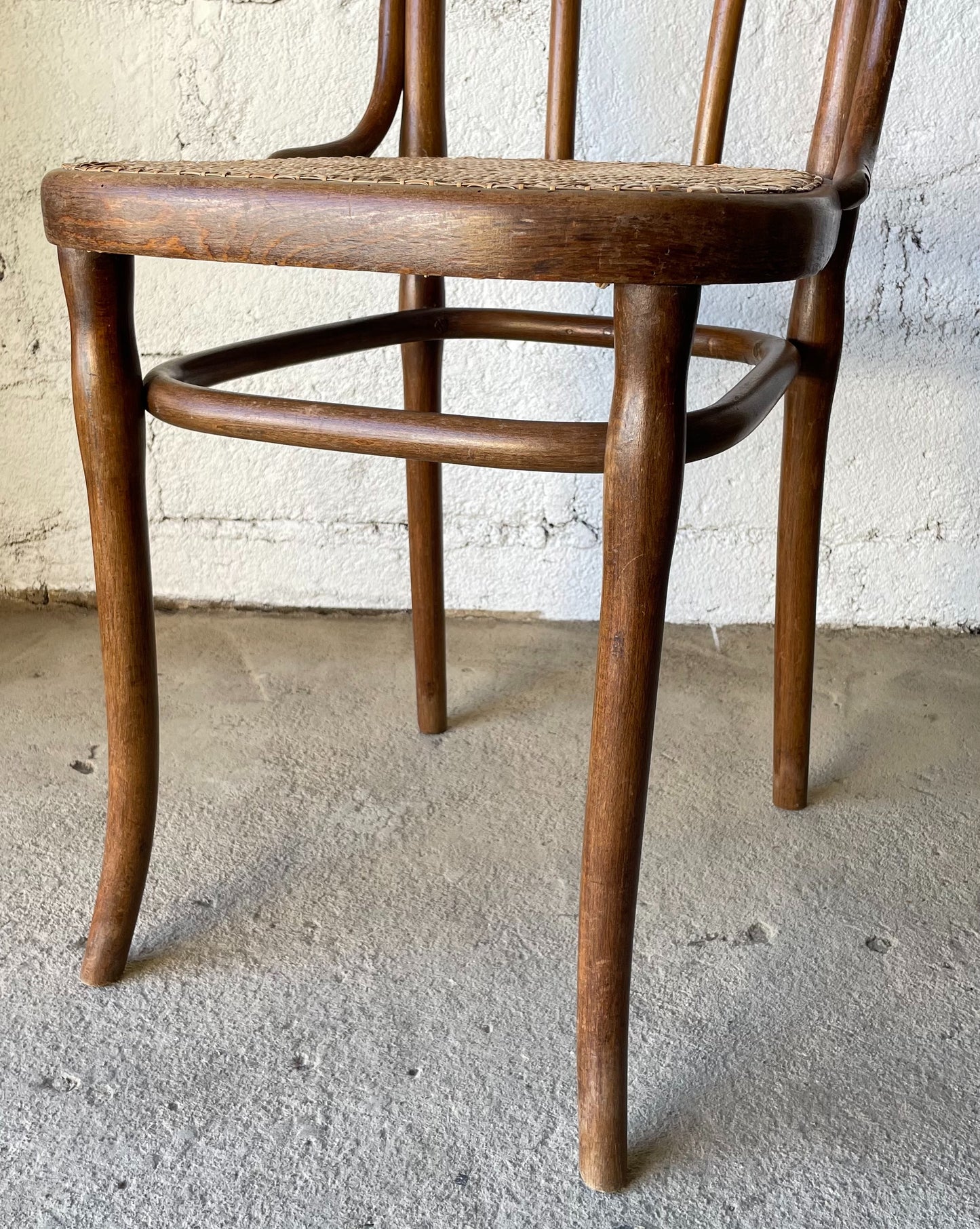 Chaise Bistrot Thonet hêtre courbé et cannage Pépites Déco Vintage Vannes