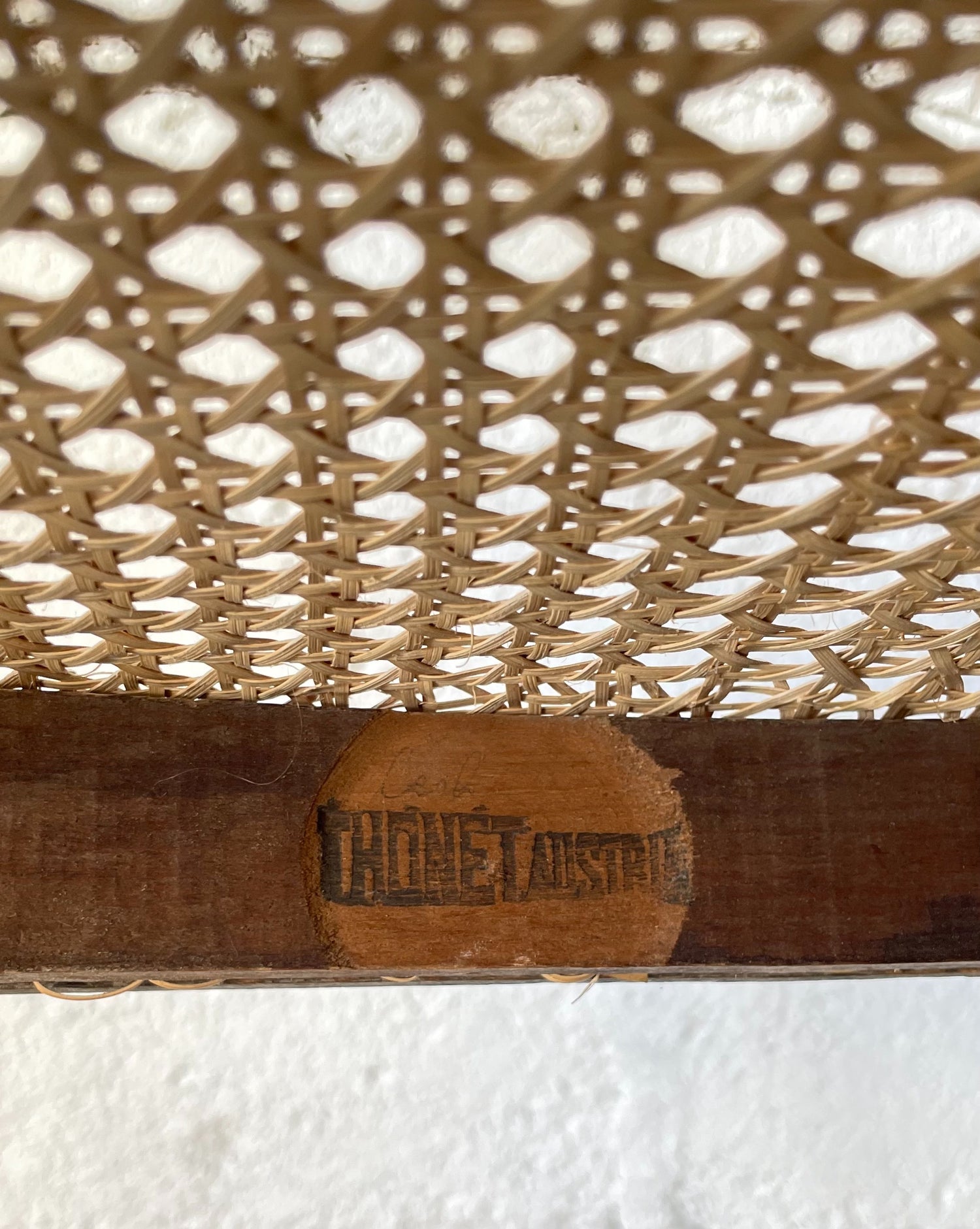 Chaise Bistrot Thonet hêtre courbé et cannage Pépites Déco Vintage Vannes