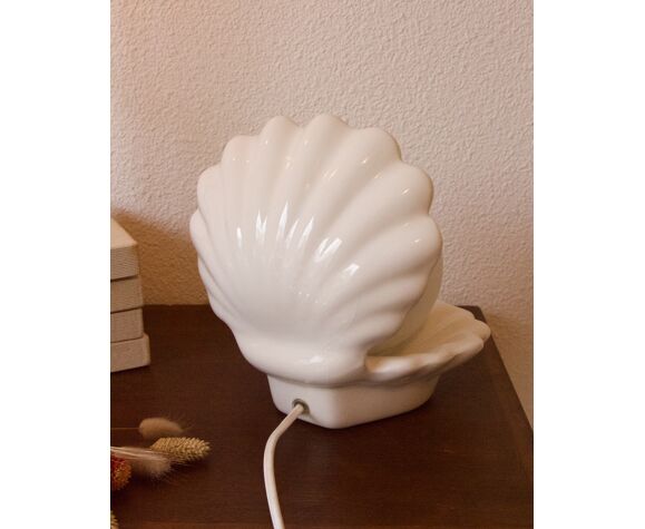 Pépites Déco Vintage - Lampe blanche coquillage années 70-80 vintage