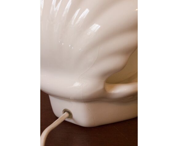 Pépites Déco Vintage - Lampe blanche coquillage années 70-80 vintage
